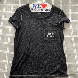 American Eagle Short Sleeve Shirt